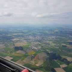 Flugwegposition um 14:28:21: Aufgenommen in der Nähe von Gemeinde Pattigham, Österreich in 1482 Meter